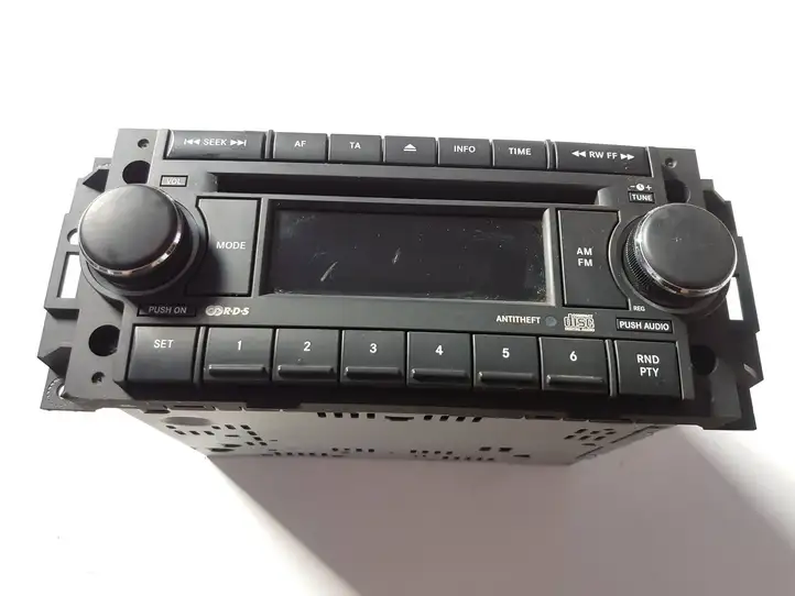 Jeep Grand Cherokee (WJ) (1998 - 2004) P05064067AF Магнитола / мультимедийная система — фото 6