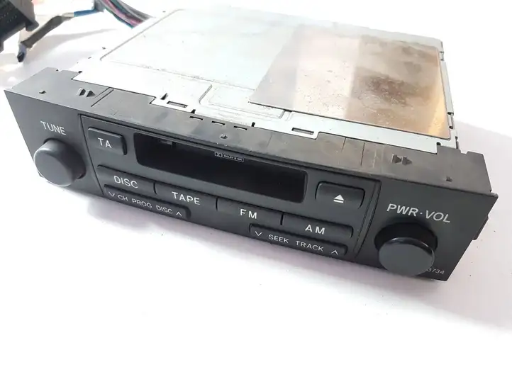 Toyota Land Cruiser (J120) (2002 - 2009) 8612060450 Магнитола / мультимедийная система — фото 1