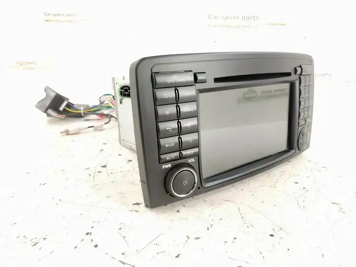 Mercedes-Benz R W251 (2005 - 2013) Магнитола / мультимедийная система — фото 1