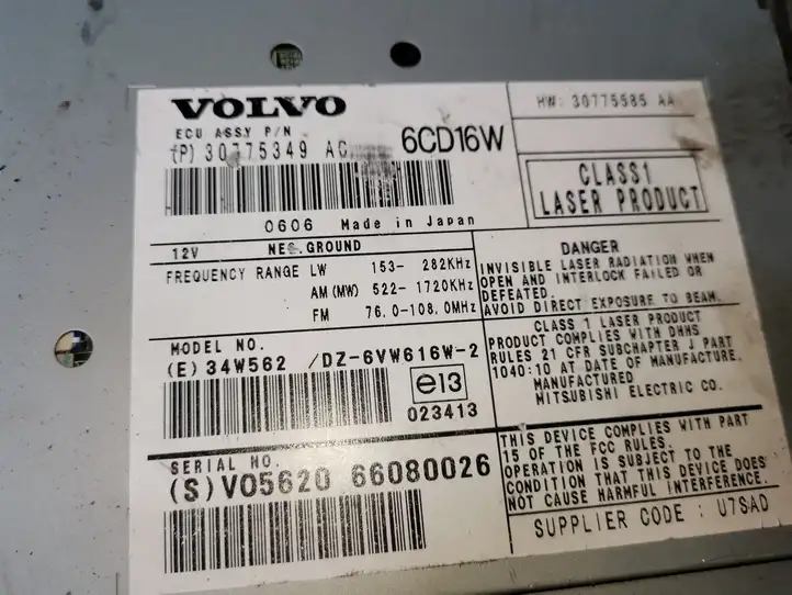 Volvo V50 (2004 - 2008) 30775349AC Магнитола / мультимедийная система — фото 3