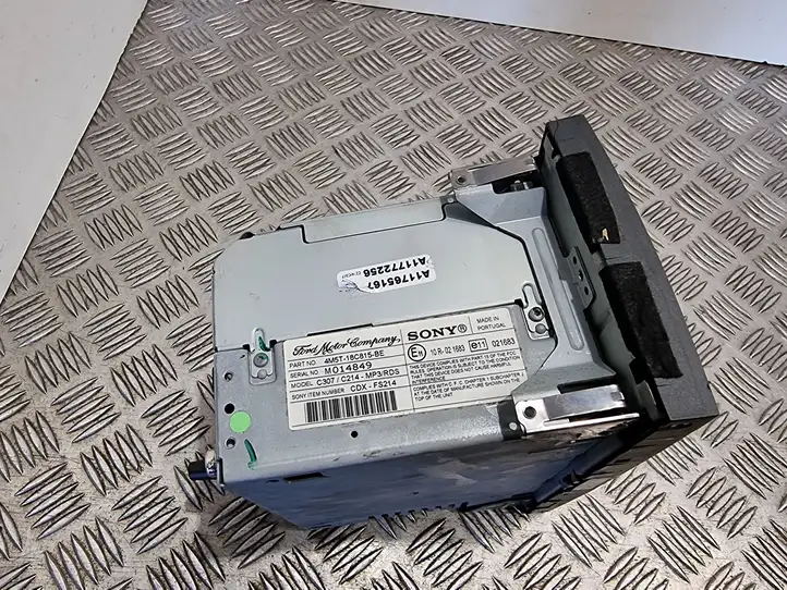 Ford C-Max (2003 - 2007)  4M5T18C815BE Радио/ проигрыватель CD/DVD / навигация