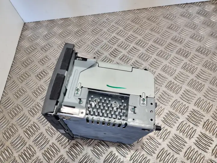 Ford C-Max (2003 - 2007)  4M5T18C815BE Радио/ проигрыватель CD/DVD / навигация