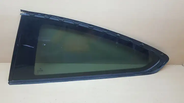 BMW 4 F32 F33 (2013 - 2017) 7433355 Заднее боковое стекло — фото 1