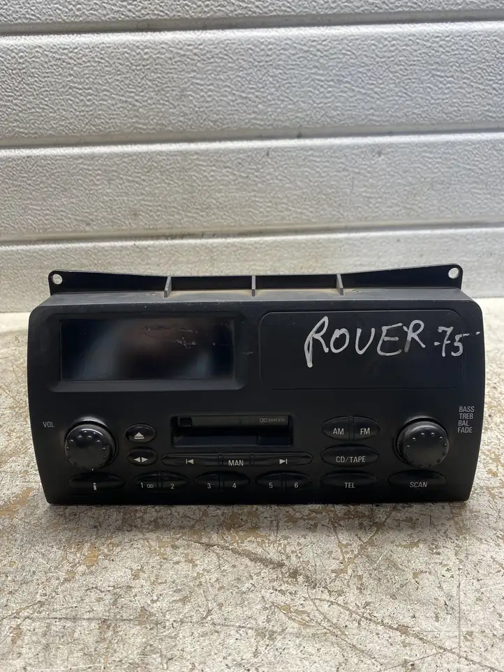 Rover 75 (1995 - 2006) XQD101042PUY Магнитола / мультимедийная система — фото 1