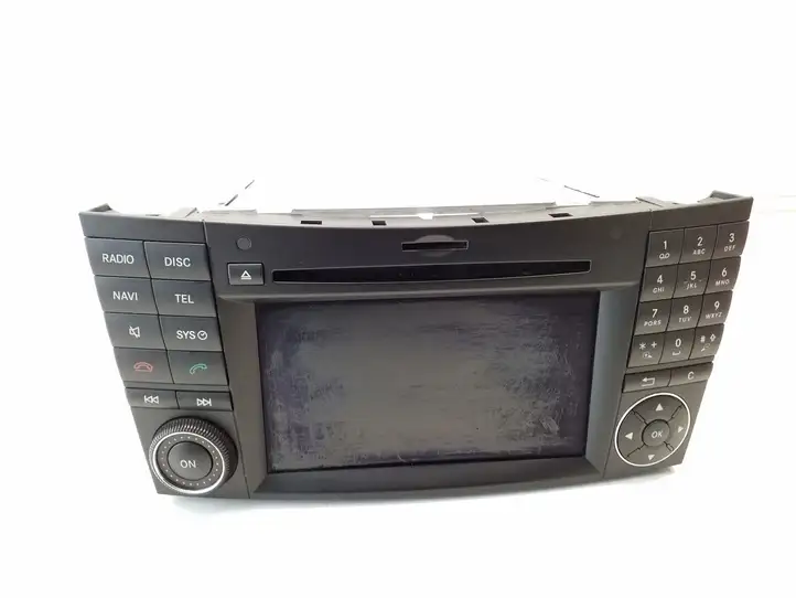 Mercedes-Benz E W211 (2002 - 2009) A2118705094 Магнитола / мультимедийная система — фото 1