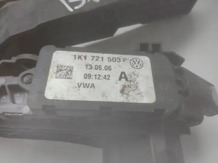 Volkswagen PASSAT B6 (2005 - 2010) 1K1721503P Педаль акселератора — фото 3