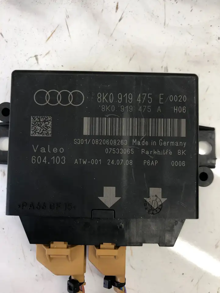 Audi A4 S4 B8 8K (2007 - 2011) 8K0919475E Блок управления парктрониками — фото 6