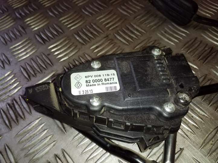 Renault Trafic II (X83) (2002 - 2014)  8200008477 Педаль акселератора