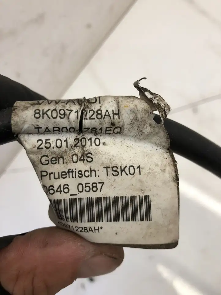Audi A4 S4 B8 8K (2007 - 2011) 8K0971228AH Проводка стартера — фото 3