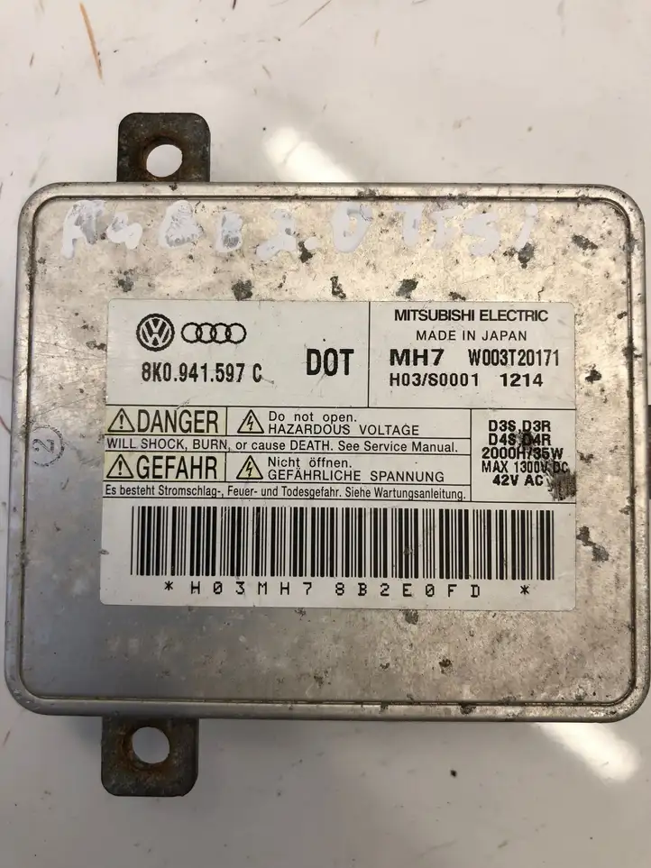Audi A4 S4 B8 8K (2007 - 2011) 8K0941597C Блок розжига ксенона — фото 3