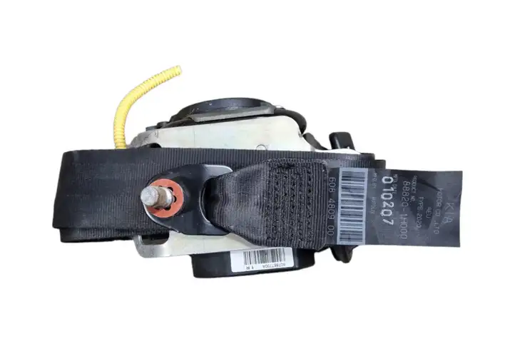 Kia Ceed (2006 - 2010) 888201H000 Передний ремень безопасности — фото 3
