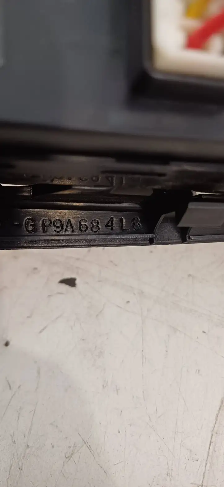 Mazda 6 (2005 - 2007) PP9A684L6 Кнопка стеклоподъемников — фото 3