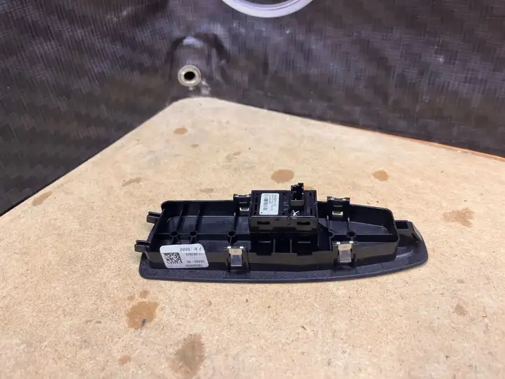 BMW 1 F20 F21 (2011 - 2019) 728383505 Блок кнопок стеклоподъемников — фото 4