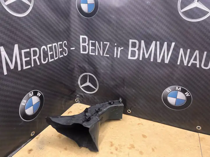 BMW 3 F30 F35 F31 (2012 - 2018) 7255418 Воздуховод охлаждения тормозов — фото 1