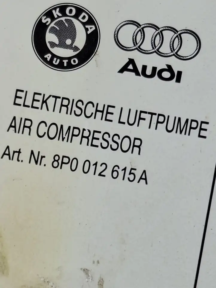 Audi A4 S4 B8 8K (2007 - 2011) 8P0012615 Автомобильный компрессор — фото 2