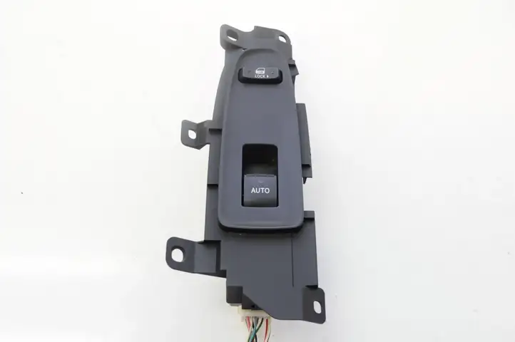 Lexus GS 300 350 430 450h (2004 - 2007) 8403030110 Блок кнопок стеклоподъемников — фото 1