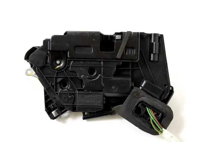 Volkswagen Polo V 6R (2009 - 2015) 5K2837015D Замок ручки двери — фото 3