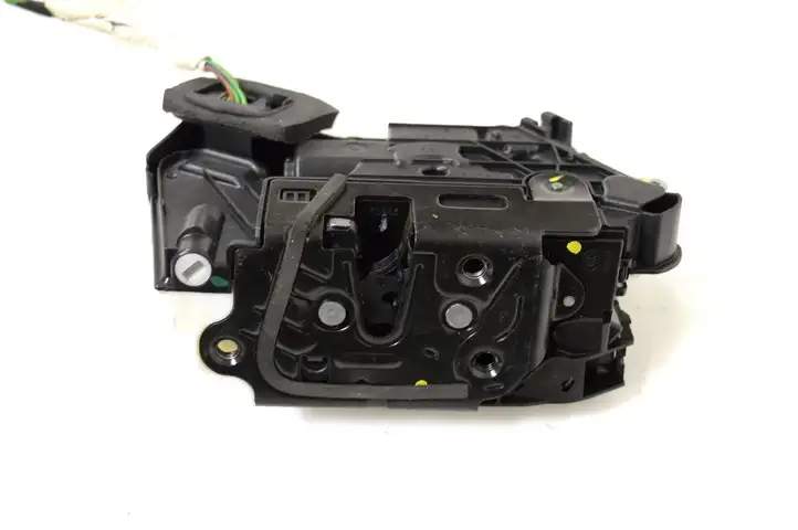Volkswagen Polo V 6R (2009 - 2015) 5K2837015D Замок ручки двери — фото 4