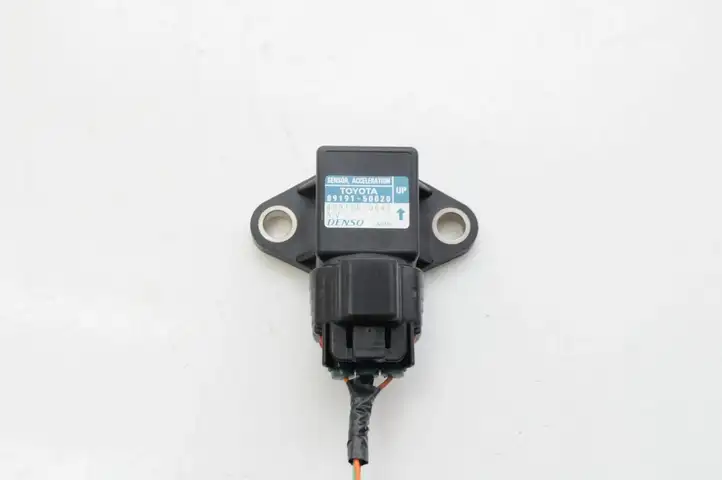 Lexus GS 300 350 430 450h (2004 - 2007) 8919150020 Датчик ускорения — фото 1