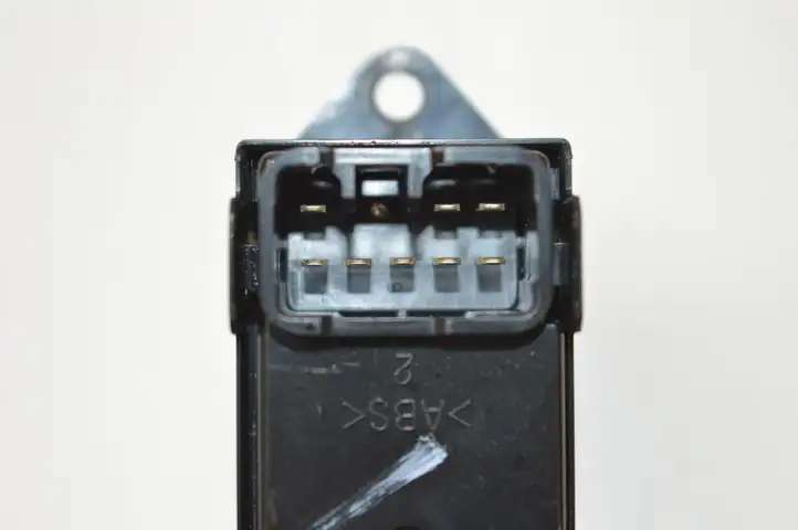 Mitsubishi L200 (2006 - 2014) MR587957 Кнопка стеклоподъемников — фото 6