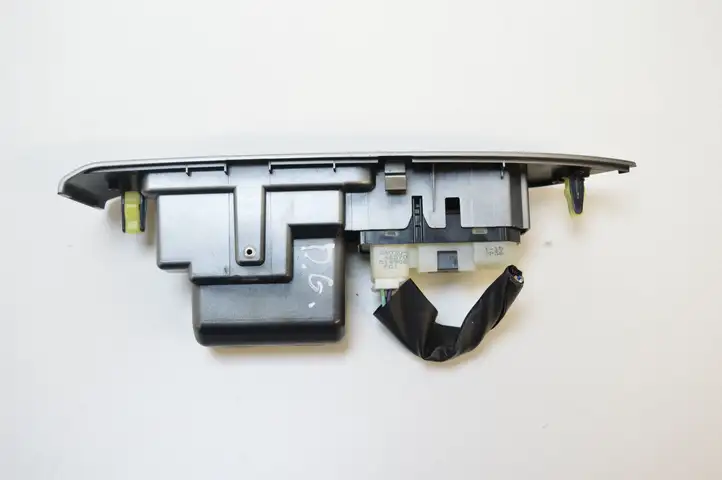 Lexus RX 330 - 350 - 400H (2006 - 2009) 8403048070 Блок кнопок стеклоподъемников — фото 2