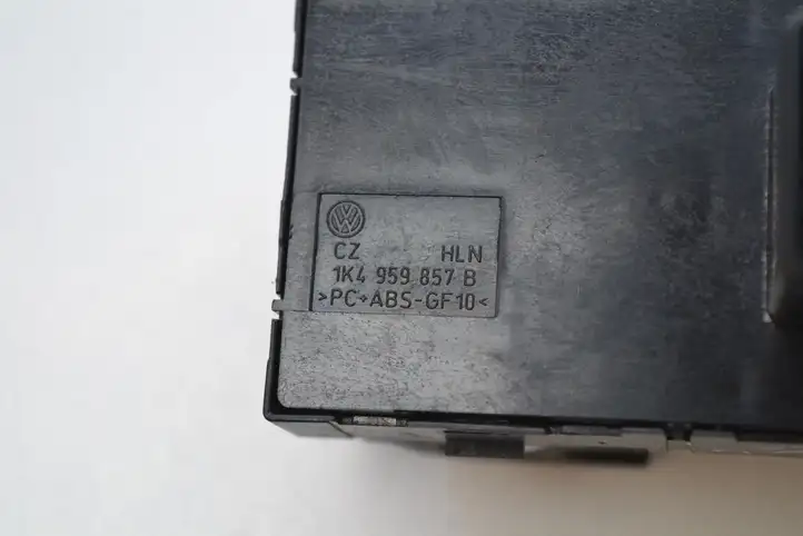 Volkswagen PASSAT B6 (2005 - 2010) 1K4959857B Блок кнопок стеклоподъемников — фото 4