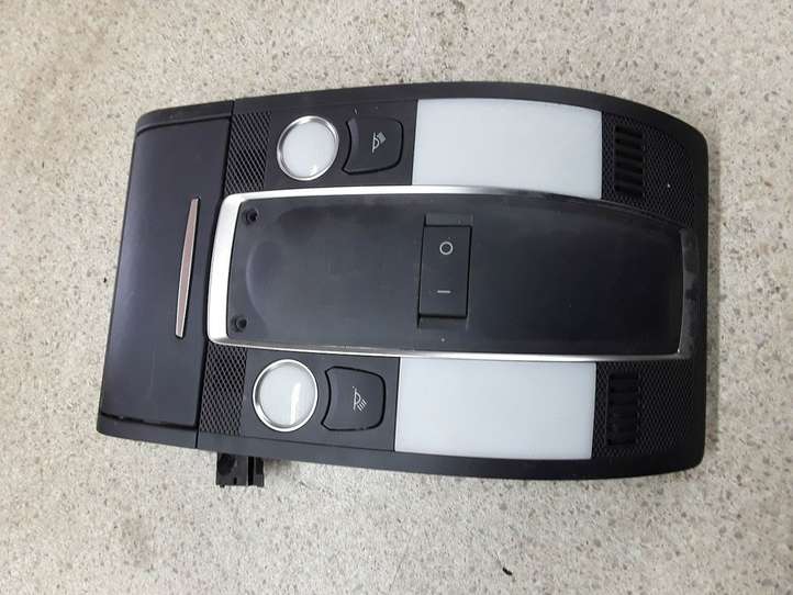 Audi Q7 (2005 - 2009)  4L0947135F Передняя подсветка