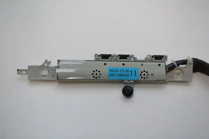 Lexus IS 220D-250-350 (2005 - 2010) 8630053160 Усилитель антенны — фото 4