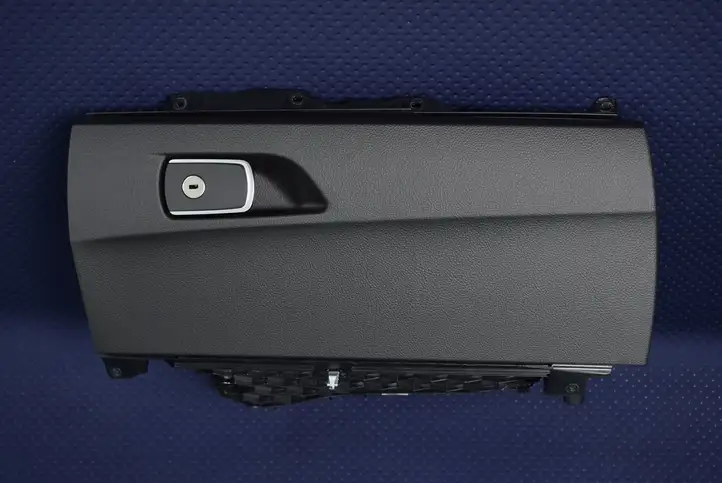 BMW 1 F20 F21 (2011 - 2019) 51169226047 Вещевой ящик — фото 1