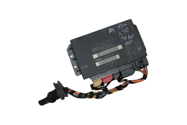 Audi A4 S4 B6 8E 8H (2000 - 2006) 8E0959433AR Модуль комфорта — фото 4