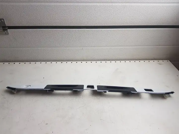 Lexus IS III XE30 (2013 - 2016) 7680153100 Подсветка номера — фото 2
