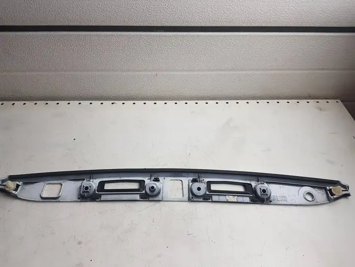 Lexus IS III XE30 (2013 - 2016) 7680153100 Подсветка номера — фото 3