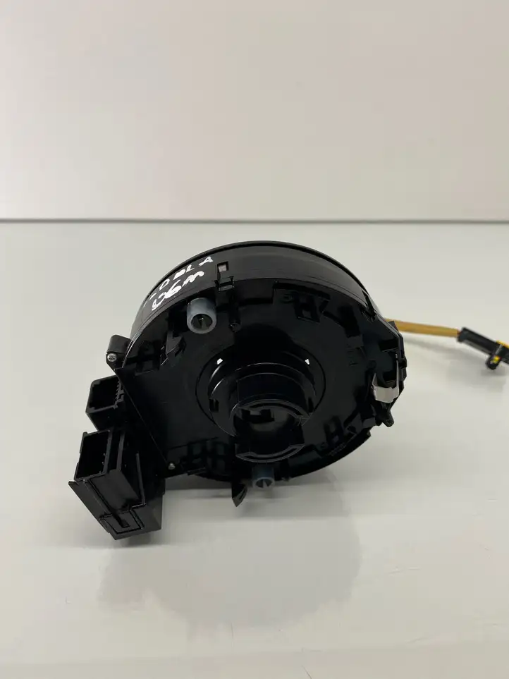 Toyota Corolla E120 E130 (2004 - 2007) Контактное кольцо SRS — фото 2