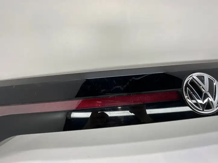 Volkswagen T-Cross (2017 - ) 2GM827577D Комплект обшивки крышки багажника — фото 3