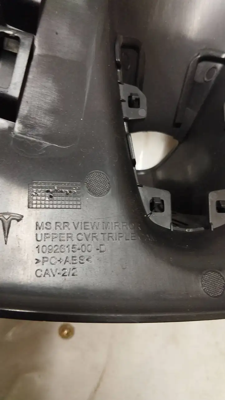 Tesla Model S (2016 - 2021) 109261500d Накладка зеркала заднего вида — фото 5
