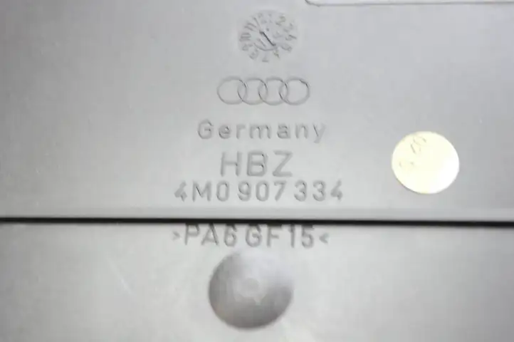 Audi Q7 4M (2015 - ) 4M0907334 Другая часть кузова — фото 3