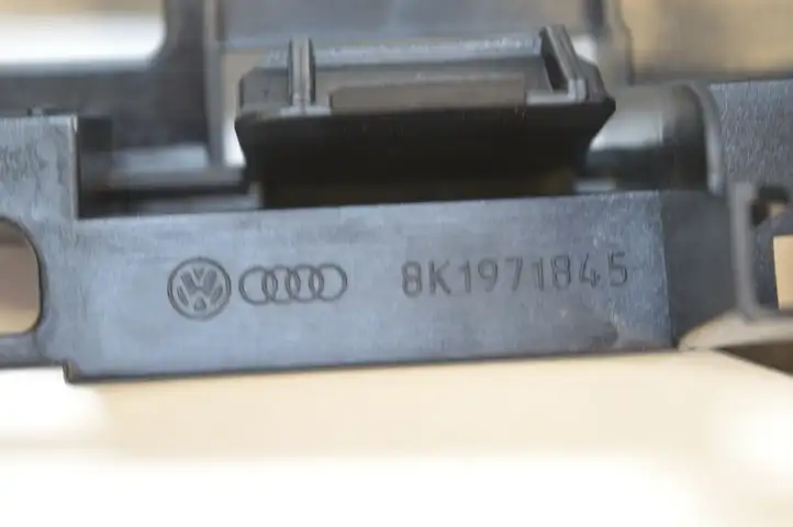 Audi A5 8T 8F (2007 - 2011) 8K1971845 Другая часть кузова — фото 2