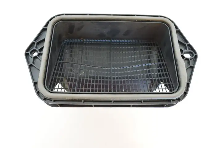 Volkswagen Sharan (2010 - 2015) 5N0815479 Другая часть кузова — фото 1