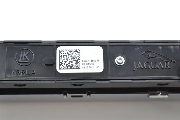 Jaguar XF X250 (2007 - 2015) 8X2311B650 Блок кнопок на панели — фото 5