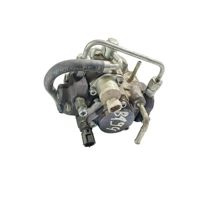 Toyota Avensis T250 (2006 - 2009) 221000R020 Топливный насос — фото 1