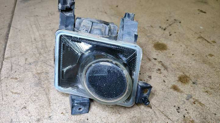 Opel Vectra (2002 - 2005)  13101744 Передняя противотуманная фара