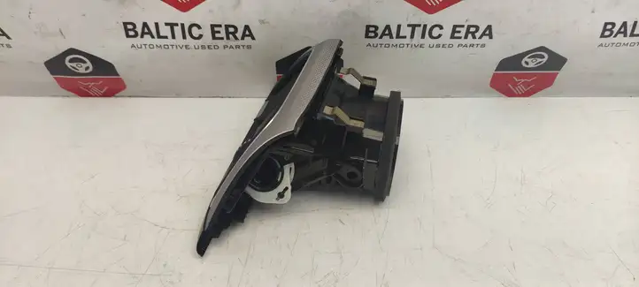 BMW 3 F30 F35 F31 (2012 - 2018) 9218549 Боковой воздушный дефлектор — фото 2