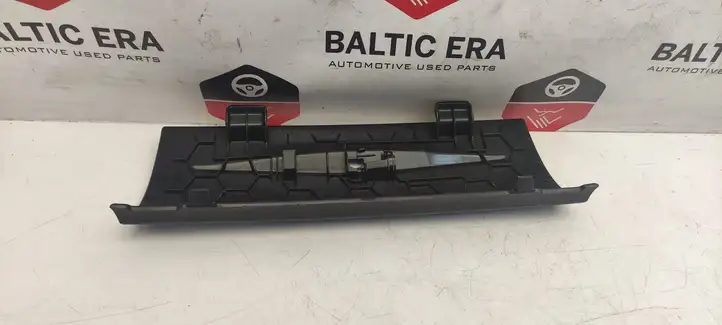 BMW 3 F30 F35 F31 (2012 - 2018) 51459218562 Прочие детали салона — фото 3