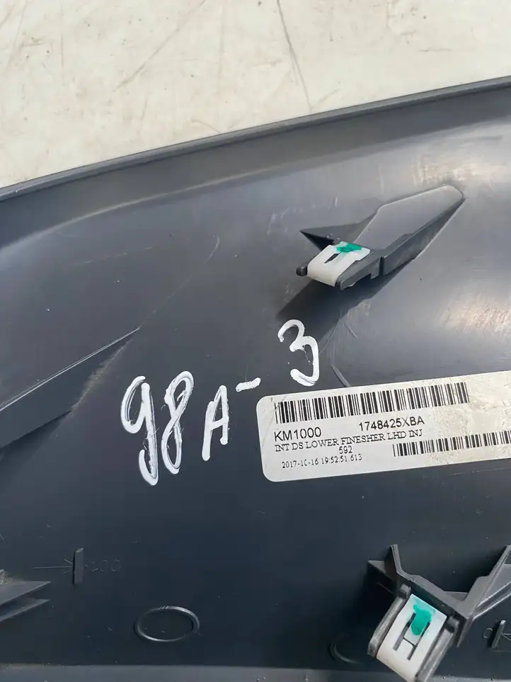 Ford Ranger (2015 - 2019) EB3B41044L80BA3ANG Накладка колесной арки — фото 8