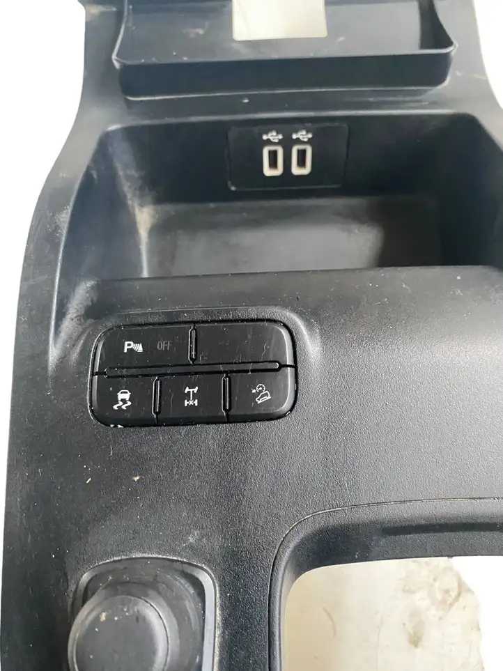 Ford Ranger (2015 - 2019) EB3B21045B44H Центральная отделка панели приборов — фото 3