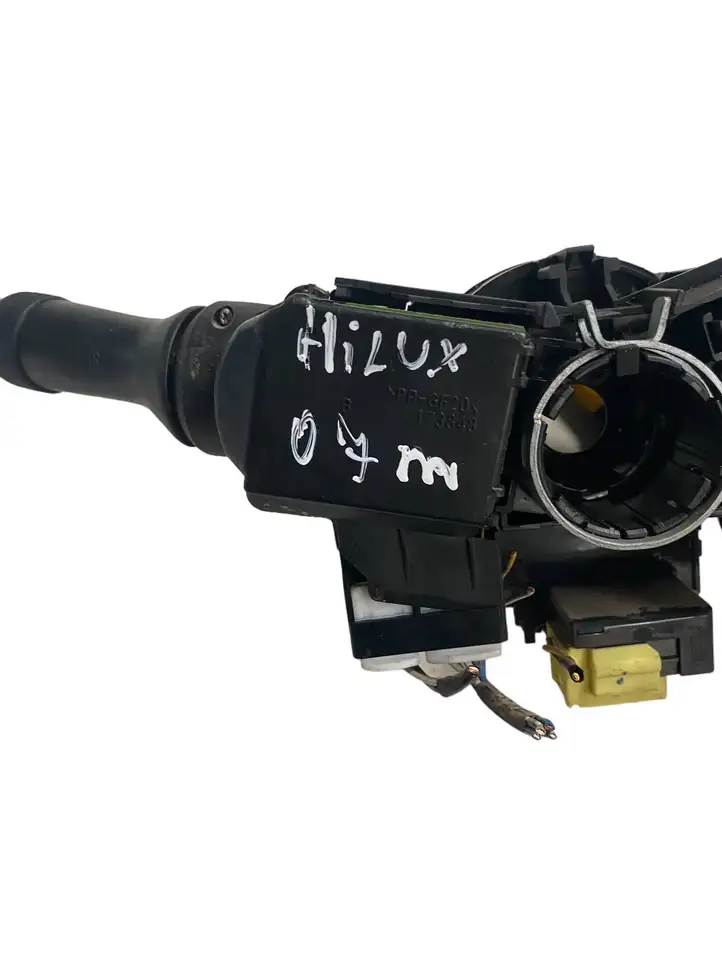 Toyota Hilux (AN10, AN20, AN30) (2004 - 2008) 173848 Переключатель стеклоочистителей — фото 2
