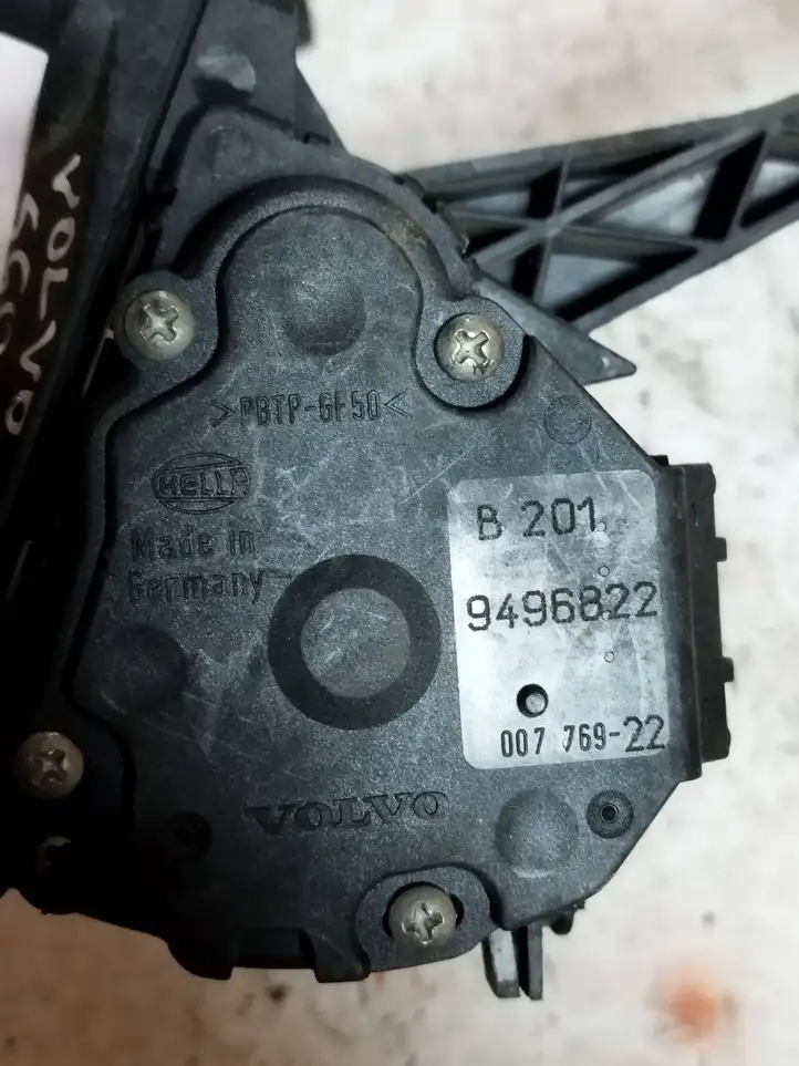 Volvo S60 (2000 - 2004) 9496822 Педаль акселератора — фото 2