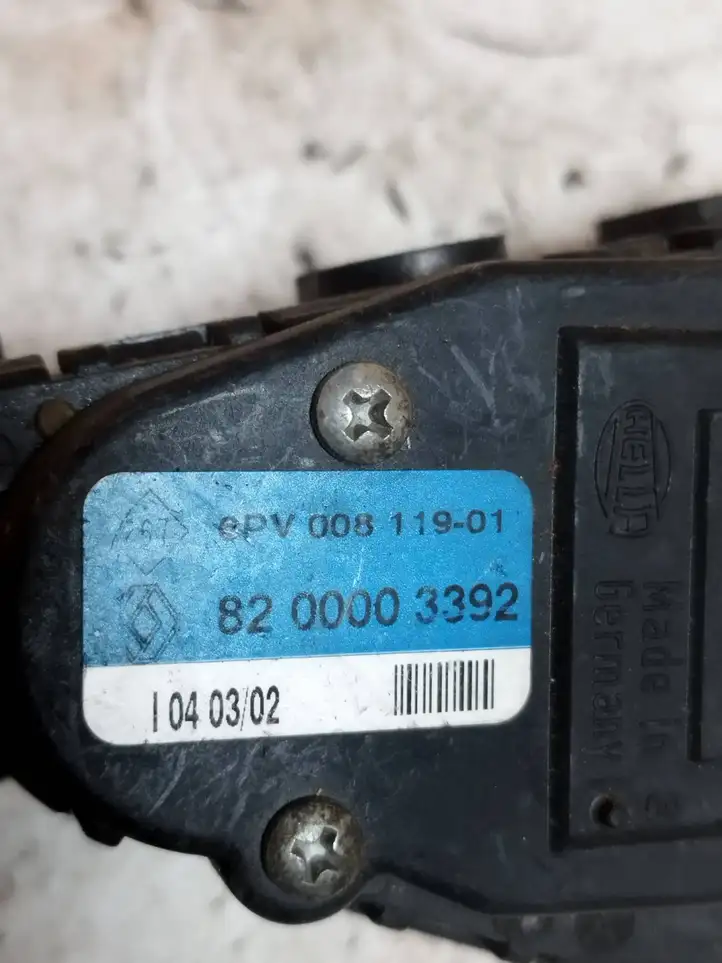 Renault Laguna II (2001 - 2005) 8200003392 Педаль акселератора — фото 2