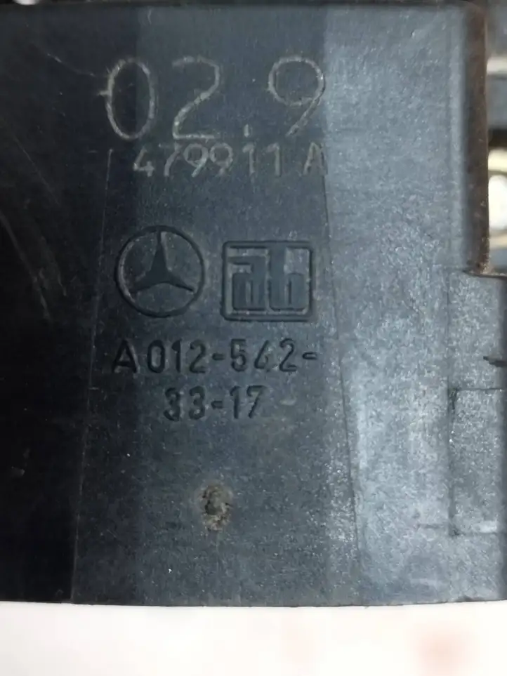 (1993 - 2000) A0125423317 Педаль акселератора — фото 1
