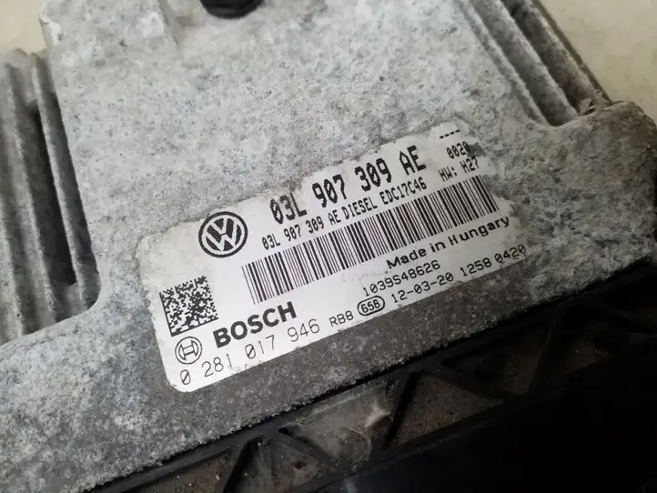 Volkswagen PASSAT B7 (2011 - 2014) 03L907309AE Блок управления двигателем (ЭБУ) — фото 2